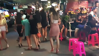 L'Esperienza Definitiva Di Walking Street Pattaya Thailandia