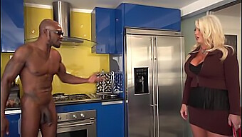 Gangster Interracial Y Alura Jenson En Video Porno De Tetas Grandes