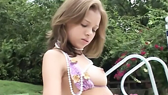 Hd Video Of A Young Girl Masturbating In The Sun