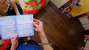 Teenageři 18+ Zkoumají Pov A Výstřiky V Této Roli Bratra A Sestry