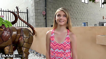 Hannah Hays Of Small Tits Gets Banged In Public By Amateur Boyfriend