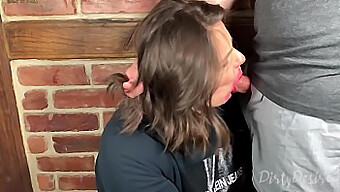 Oral Pleasure With A Youtuber'S Mouth