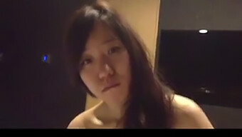 Amateur Korean Girl Gives A Blowjob In Dorm