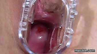 Extreme Gapping With A Sex Toy In A Czech Kitten'S Vagina