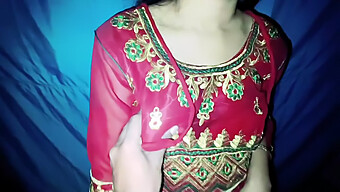 Bengali Wife Gets A Hot Pussy Fingering