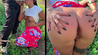 Creampie Casero Al Aire Libre Con Una Chica Vestida