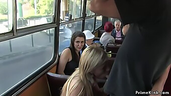 Sesso In Autobus Pubblico Con Una Bionda Sexy