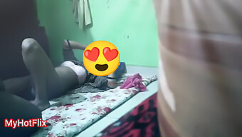 18 Year Old Indian Girl Gets Her Pussy Fucked By A Big Cock