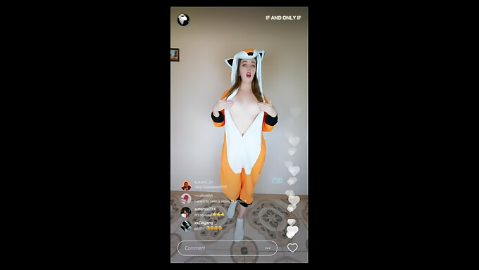 Grappige Tiktok Video Met 18+ Amateur Tiener Pijp Uitdaging