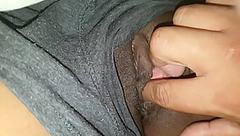 Sweet Black Pussy In Homemade Video