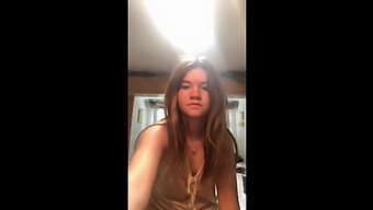 New Ass: Allidoll4'S Periscope Showing